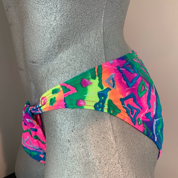 Slide Bikini lined pouch - European Seat. R303F NG* - Picture 2 of 7